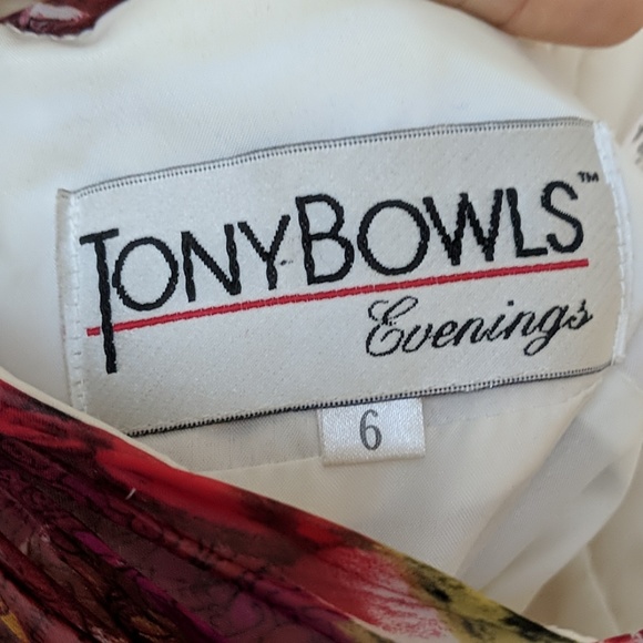 Tony Bowls Formal Dress - Picture 4 of 4